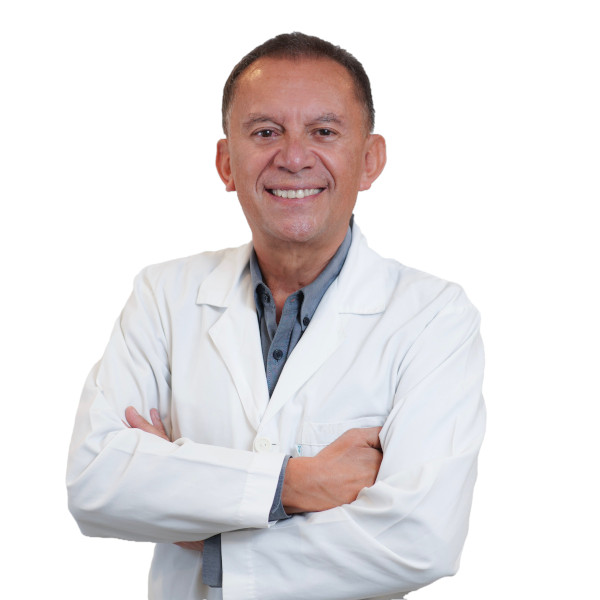 Dr. Luis Torres